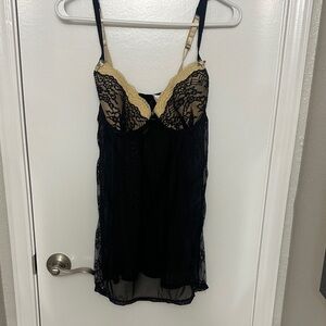 Elegant Black and Cream Lace Chemise
